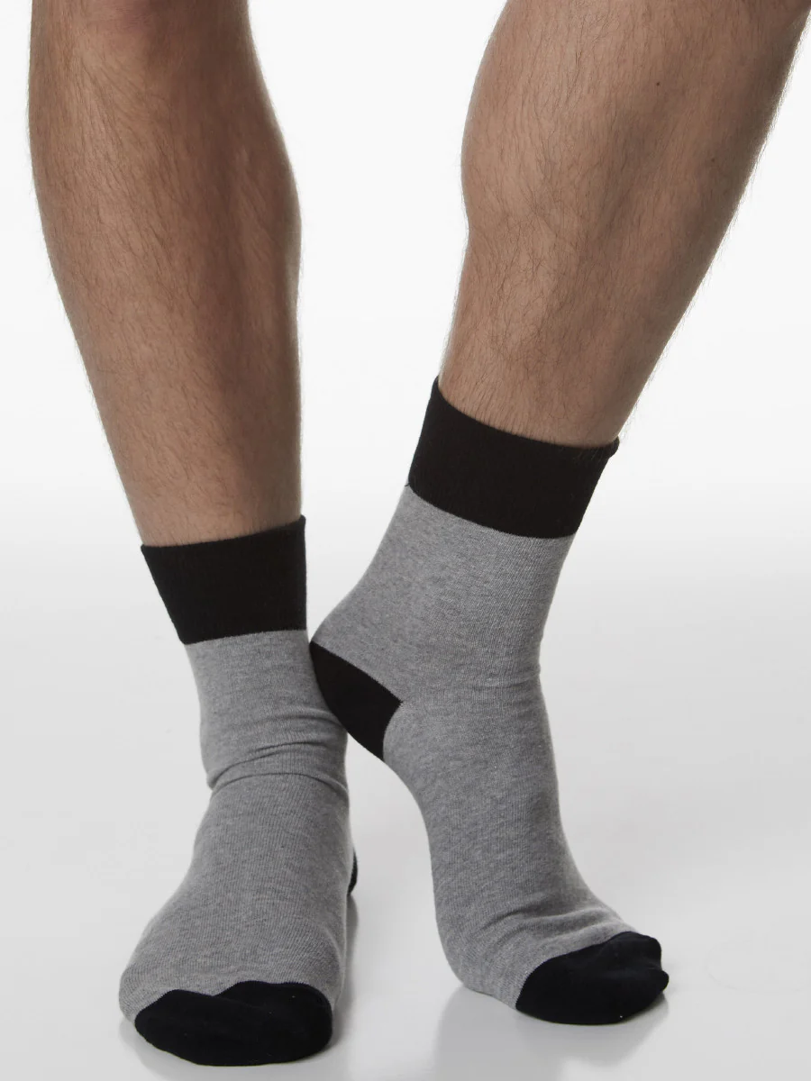 Kick Your Feet Up Socks - Image 2